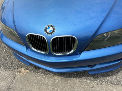 2000 BMW M Roadster in Estoril Blue Metallic over Estoril Blue & Black Nappa