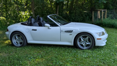 2000 BMW M Roadster in Alpine White 3 over Black Nappa