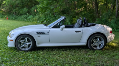 2000 BMW M Roadster in Alpine White 3 over Black Nappa
