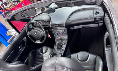 2000 BMW M Roadster in Titanium Silver Metallic over Black Nappa