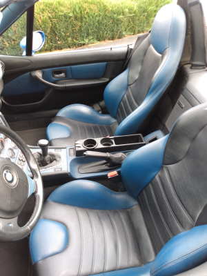 2000 BMW M Roadster in Estoril Blue Metallic over Estoril Blue & Black Nappa