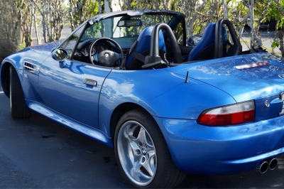 2000 BMW M Roadster in Estoril Blue Metallic over Estoril Blue & Black Nappa