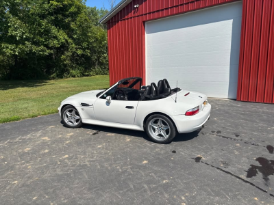 2000 BMW M Roadster in Alpine White 3 over Black Nappa