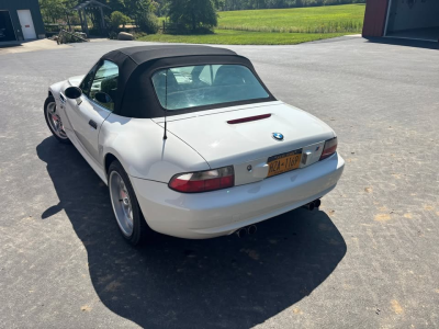 2000 BMW M Roadster in Alpine White 3 over Black Nappa