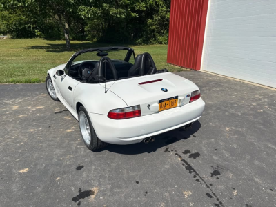 2000 BMW M Roadster in Alpine White 3 over Black Nappa