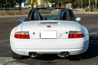 2000 BMW M Roadster in Alpine White 3 over Estoril Blue & Black Nappa
