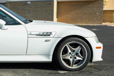 2000 BMW M Roadster in Alpine White 3 over Estoril Blue & Black Nappa