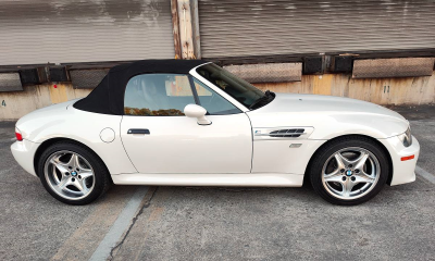 2000 BMW M Roadster in Alpine White 3 over Dark Gray & Black Nappa