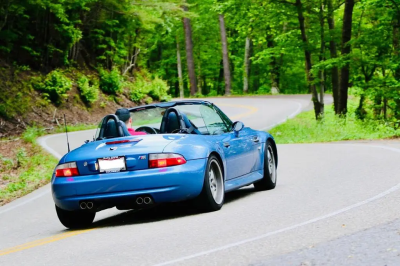 2001 BMW M Roadster in Estoril Blue Metallic over Estoril Blue & Black Nappa