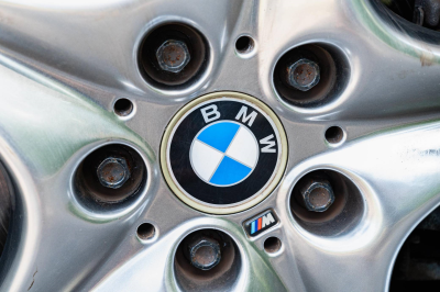 2001 BMW M Roadster in Alpine White 3 over Dark Beige Oregon