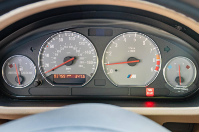 2001 BMW M Roadster in Alpine White 3 over Dark Beige Oregon
