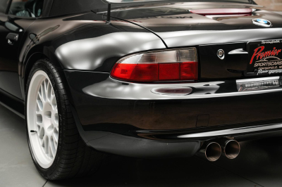 2001 BMW M Roadster in Black Sapphire Metallic over Imola Red & Black Nappa