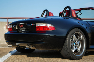 2001 BMW M Roadster in Black Sapphire Metallic over Imola Red & Black Nappa