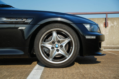 2001 BMW M Roadster in Black Sapphire Metallic over Imola Red & Black Nappa