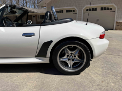 2001 BMW M Roadster in Alpine White 3 over Black Nappa