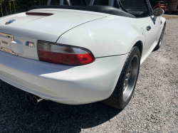 2001 BMW M Roadster in Alpine White 3 over Black Nappa
