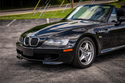 2002 BMW M Roadster in Black Sapphire Metallic over Black Nappa