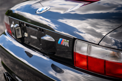 2002 BMW M Roadster in Black Sapphire Metallic over Black Nappa