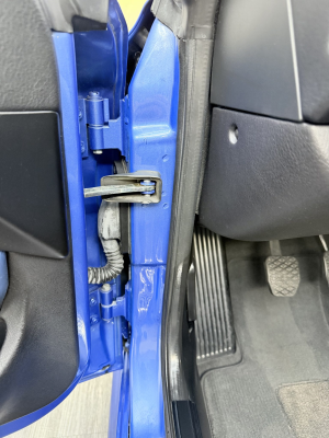 2002 BMW M Roadster in Estoril Blue Metallic over Estoril Blue & Black Nappa