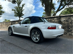 2002 BMW M Roadster in Alpine White 3 over Estoril Blue & Black Nappa