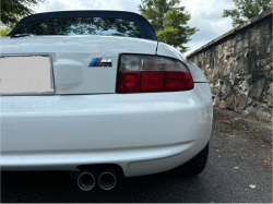 2002 BMW M Roadster in Alpine White 3 over Estoril Blue & Black Nappa