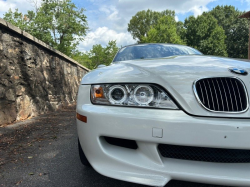 2002 BMW M Roadster in Alpine White 3 over Estoril Blue & Black Nappa