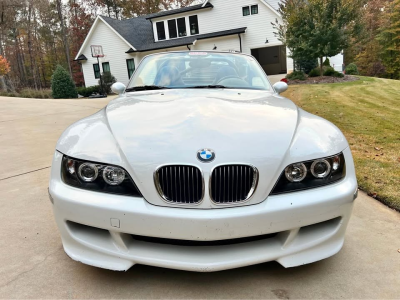 2002 BMW M Roadster in Alpine White 3 over Estoril Blue & Black Nappa