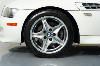 2002 BMW M Roadster in Alpine White 3 over Imola Red & Black Nappa