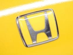 1990 Acura NSX in Spa Yellow over Black