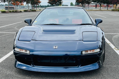 1990 Acura NSX in Berlina Black over Orange