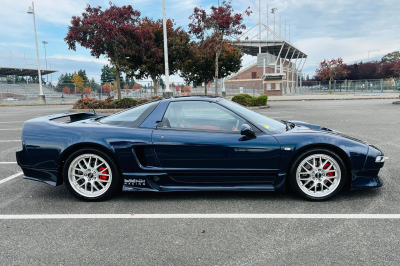 1990 Acura NSX in Berlina Black over Orange
