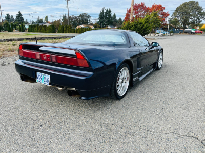 1990 Acura NSX in Berlina Black over Orange