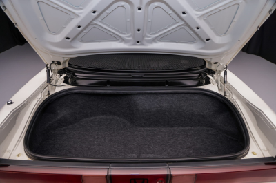 1995 Acura NSX in Grand Prix White over Red