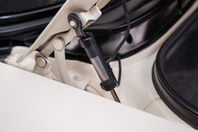 1995 Acura NSX in Grand Prix White over Red