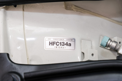 1995 Acura NSX in Grand Prix White over Red