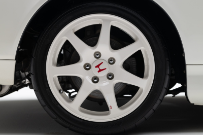 2003 Acura NSX in Grand Prix White over Black