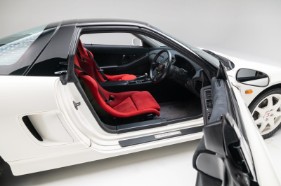 2003 Acura NSX in Grand Prix White over Black