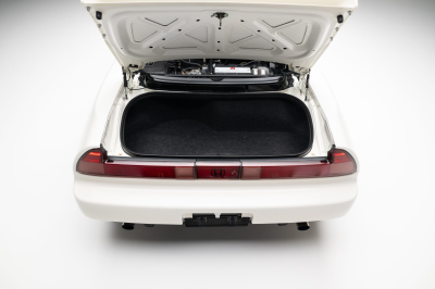 2003 Acura NSX in Grand Prix White over Black