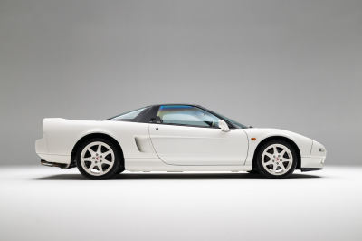 2003 Acura NSX in Grand Prix White over Black
