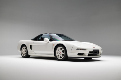 2003 Acura NSX in Grand Prix White over Black