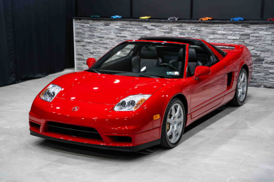 2005 Acura NSX in New Formula Red over Black