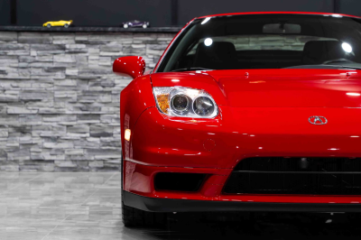2005 Acura NSX in New Formula Red over Black