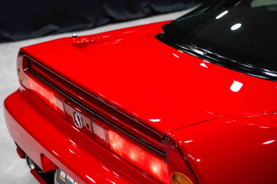 2005 Acura NSX in New Formula Red over Black