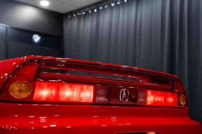 2005 Acura NSX in New Formula Red over Black