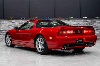2005 Acura NSX in New Formula Red over Black