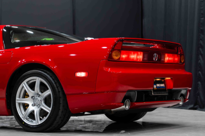2005 Acura NSX in New Formula Red over Black