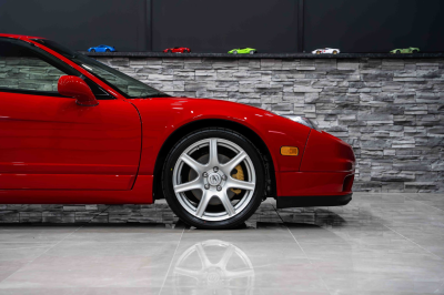 2005 Acura NSX in New Formula Red over Black