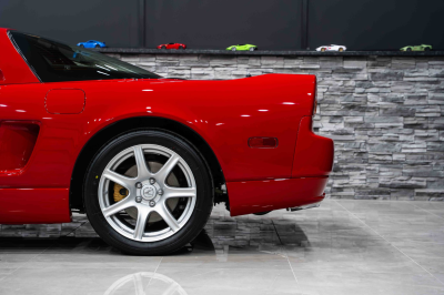 2005 Acura NSX in New Formula Red over Black