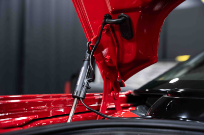 2005 Acura NSX in New Formula Red over Black