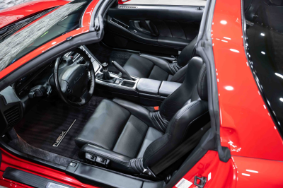 2005 Acura NSX in New Formula Red over Black